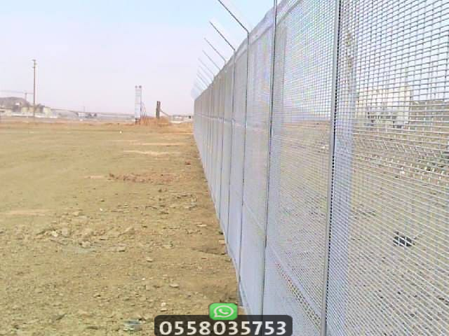 شبك مجلفن تركيب شبك سور حديد