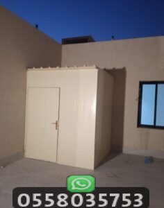 بناء غرفة بسقف وجدران ساندوتش بانل