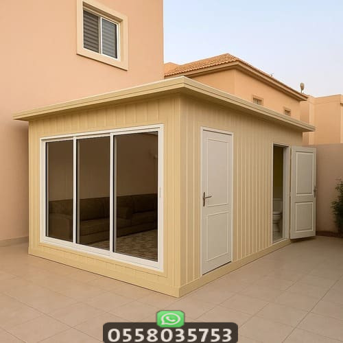 تصميم مجالس ساندوتش بانل للسطح والحديقة في ينبع
